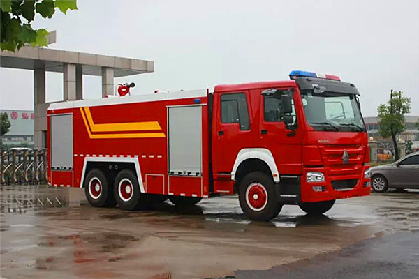 重汽豪沃消防车|12吨消防车